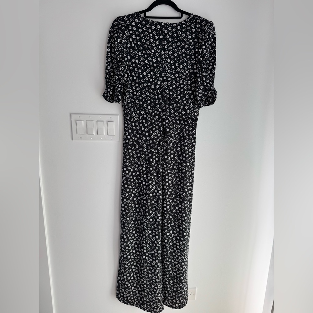 AFRM Black Ditsy Daisy Floral Plunge V Neck High Low Maci Dress NEW Women’s M - Picture 8 of 13